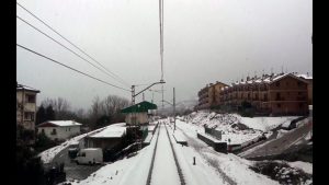 Descubre cómo viajar en tren de Vitoria a Pamplona de manera fácil y cómoda